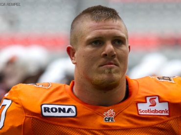 All-star CFL linebacker Adam Bighill helps others with facial differences